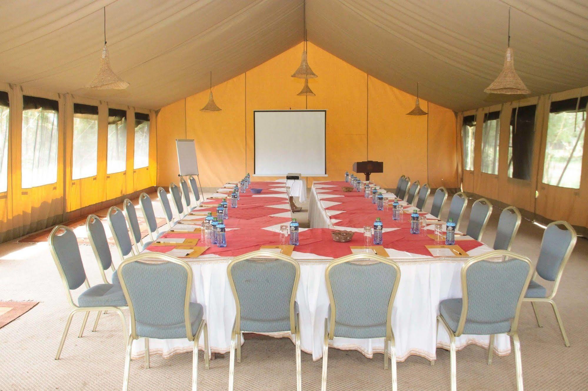 Sweetwaters Serena Camp Nanyuki Eksteriør billede